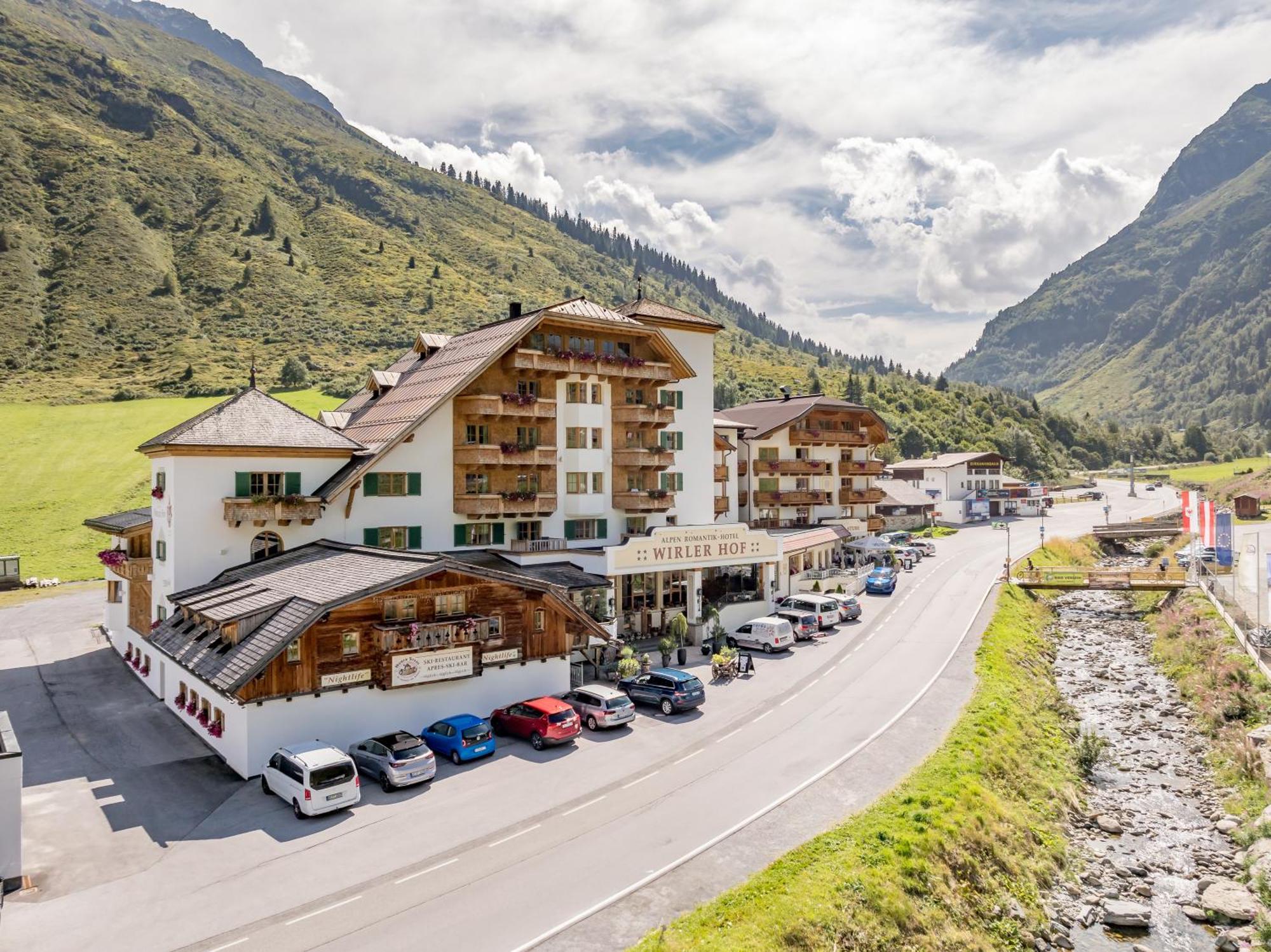 Alpenromantik-Hotel Wirlerhof Galtür Εξωτερικό φωτογραφία