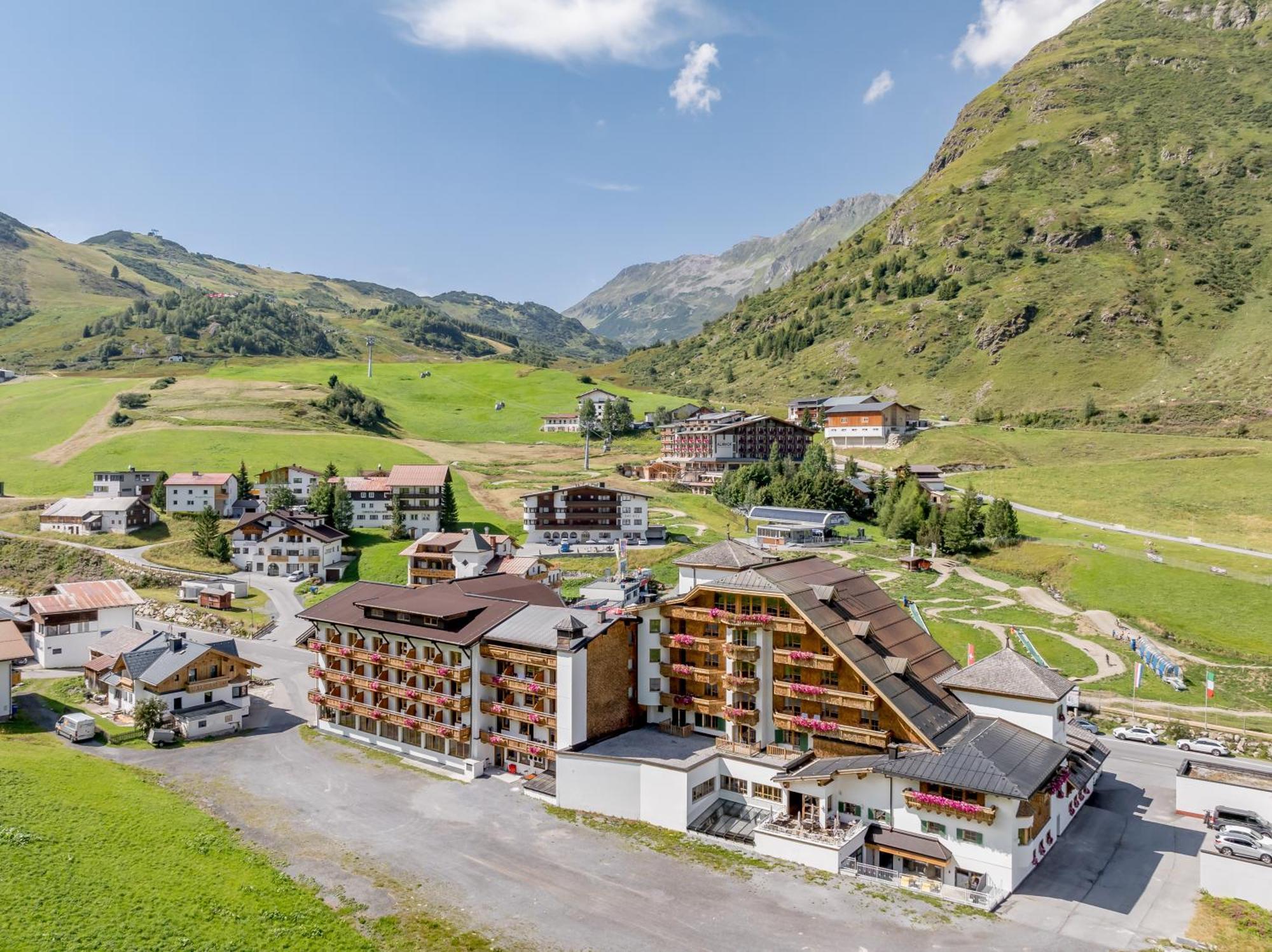Alpenromantik-Hotel Wirlerhof Galtür Εξωτερικό φωτογραφία